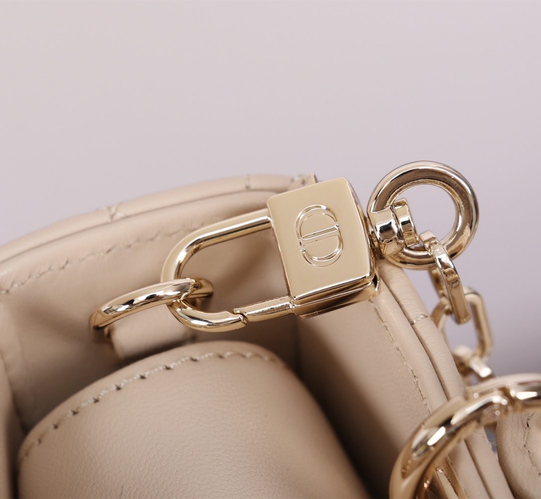 D*or handbags aaa(women)-575