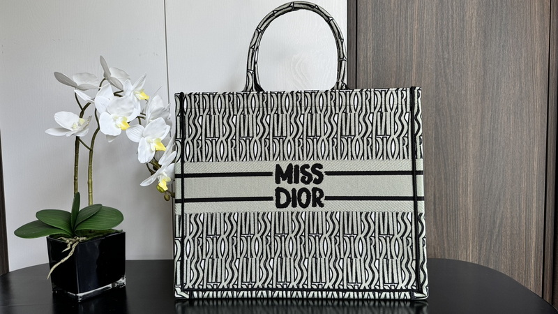 D*or handbags aaa(women)-645
