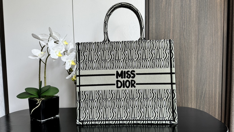 D*or handbags aaa(women)-645