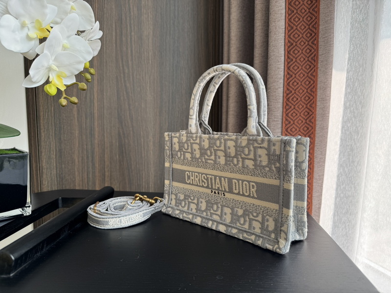 D*or handbags aaa(women)-701