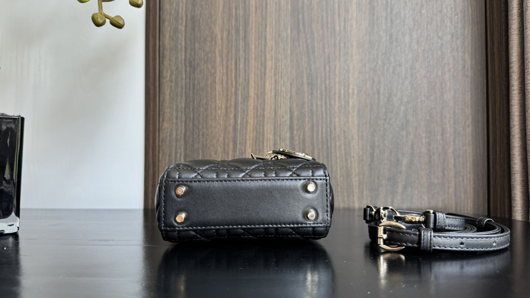 D*or handbags aaa(women)-712