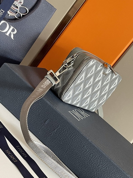 D*or handbags aaa(men)-017