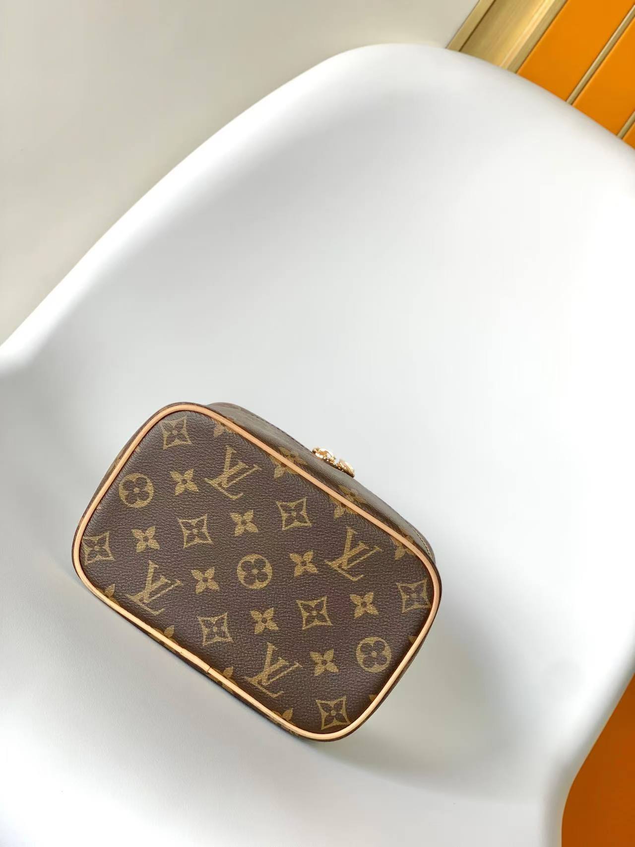 LV Makeup Bag(AAA)-002
