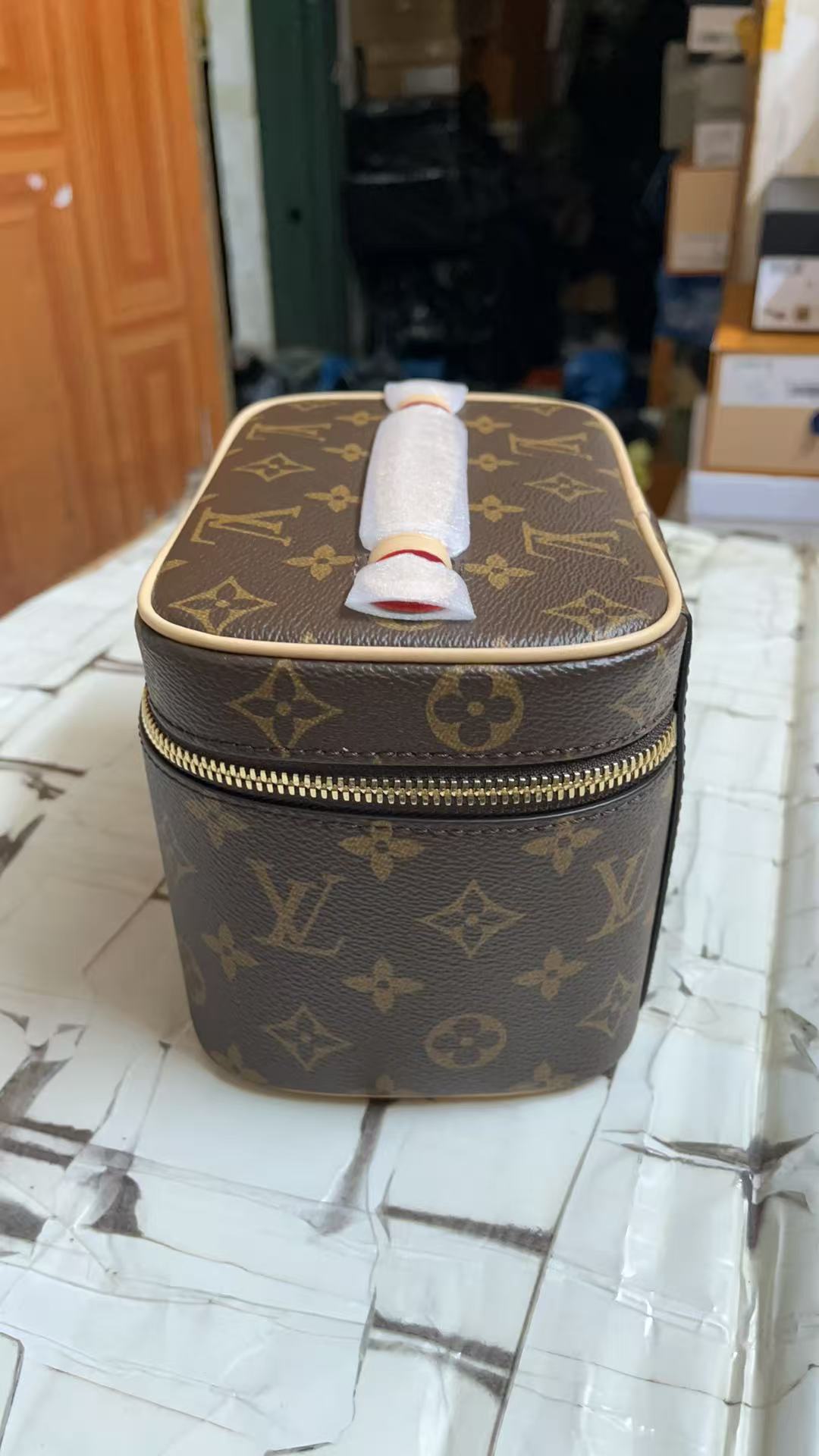 LV Makeup Bag(AAA)-002