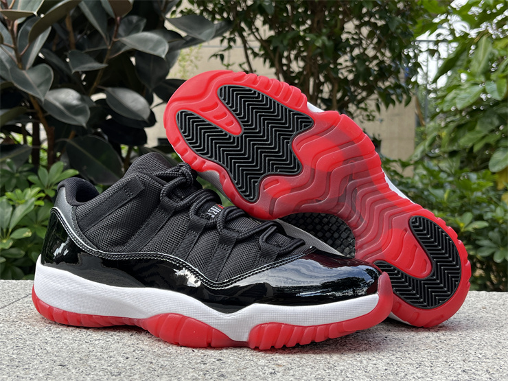 Air Jordan 11 Low Bred
