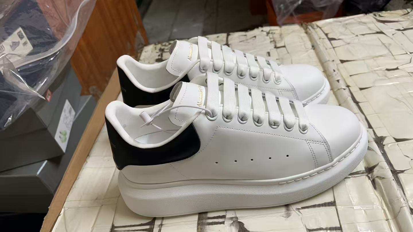 ale*d*r M*Q*en shoes(aaa)-170