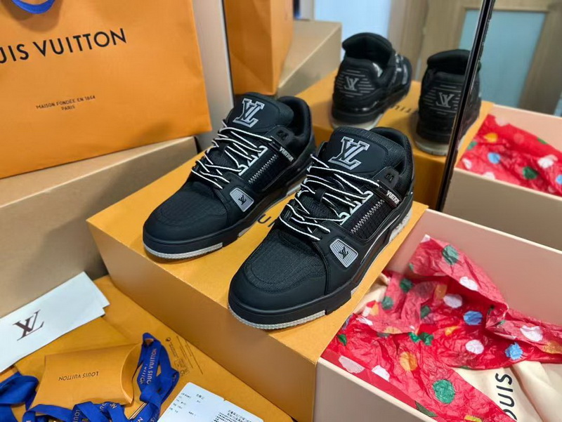 LV Shoes(AAA)-1110