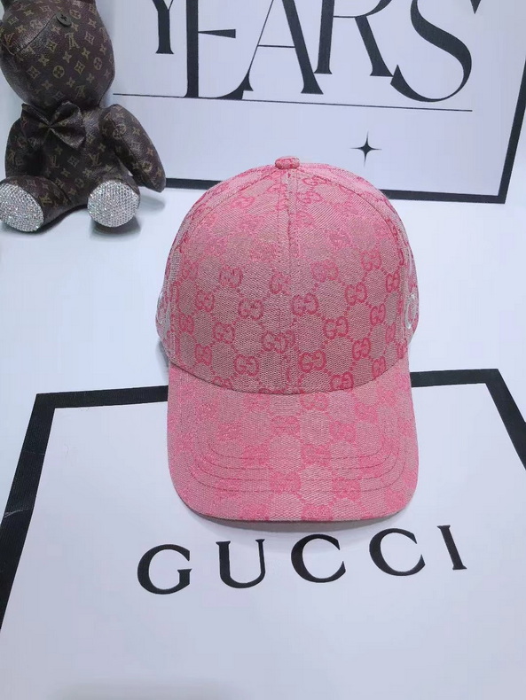 G*u*i cap-222