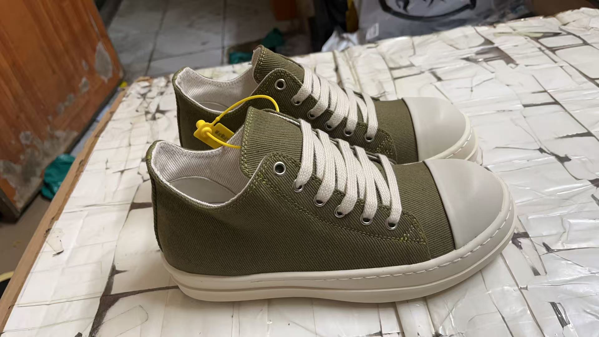 Rick Owens Shoes(AAA)-102