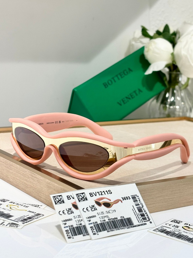 bo*te*ga Ve*ne*ta sunglasses(aaaa)-641