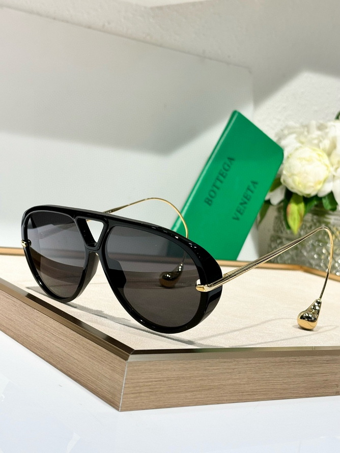 bo*te*ga Ve*ne*ta sunglasses(aaaa)-633