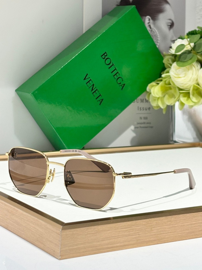 bo*te*ga Ve*ne*ta sunglasses(aaaa)-563
