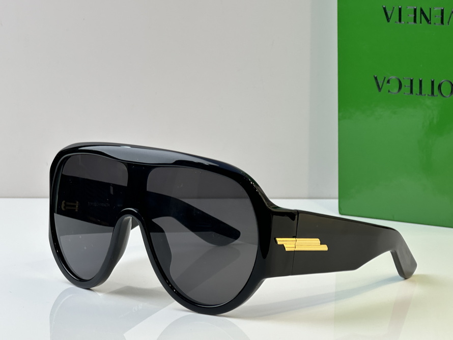 bo*te*ga Ve*ne*ta sunglasses(aaaa)-543