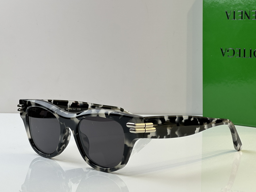 bo*te*ga Ve*ne*ta sunglasses(aaaa)-538