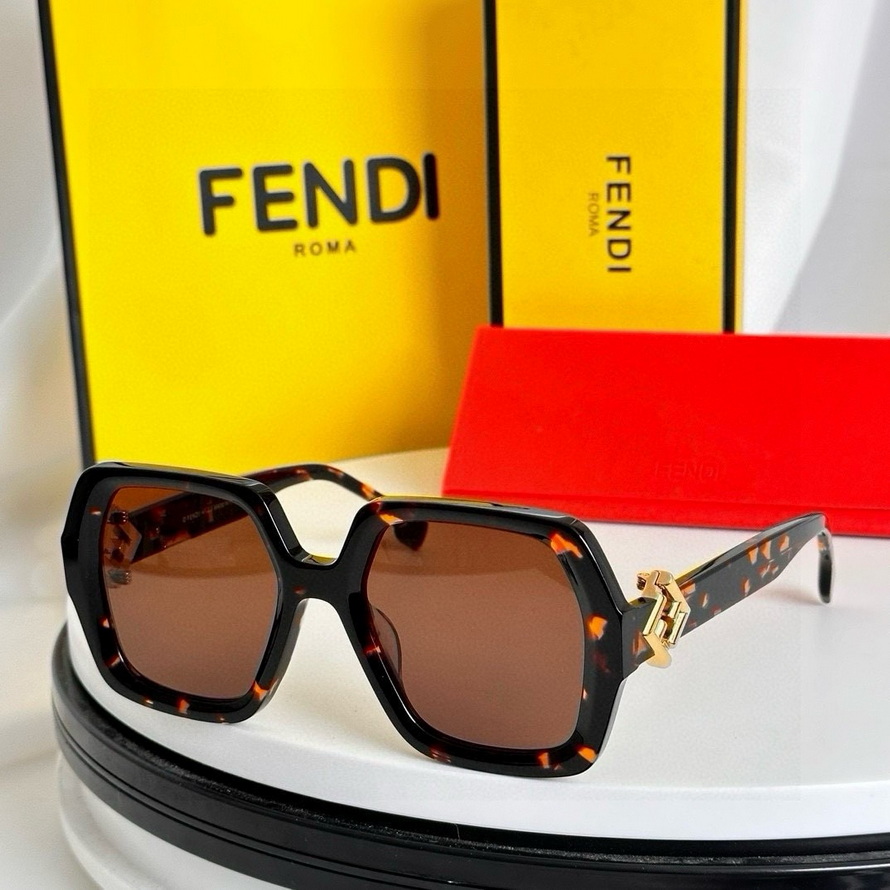 FENFDI Sunglasses(AAAA)-241