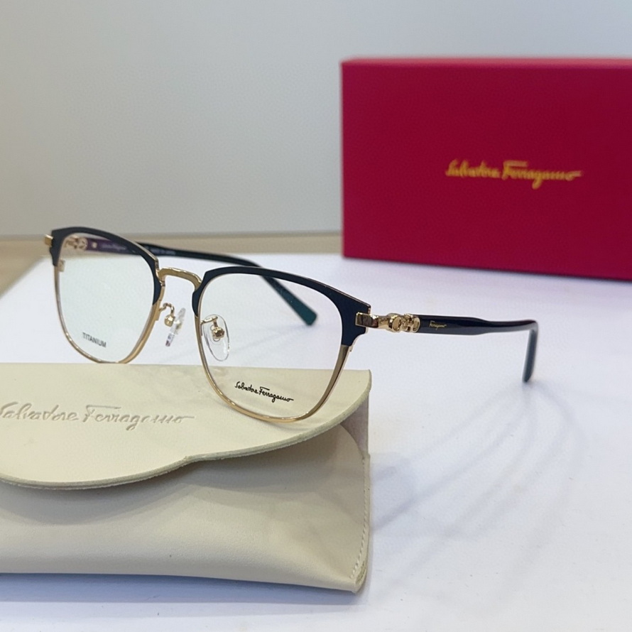 FERRAGAMO Sunglasses(AAAA)-389