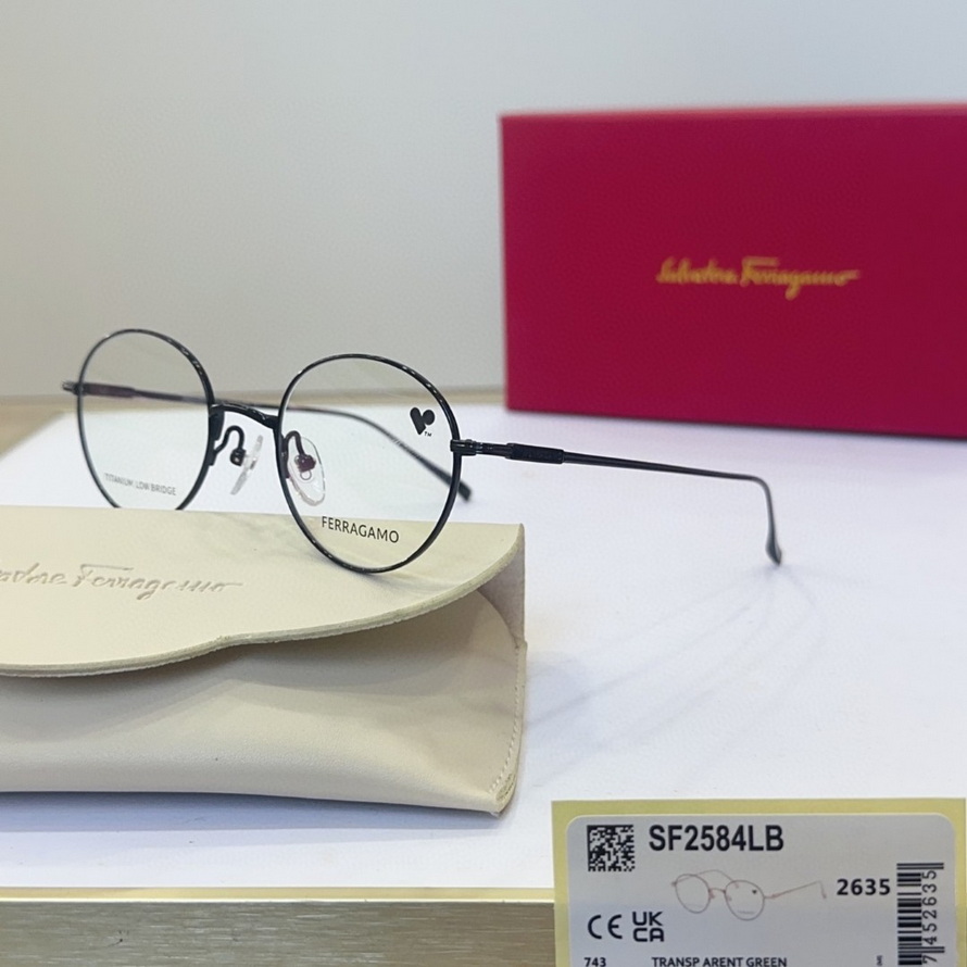 FERRAGAMO Sunglasses(AAAA)-381