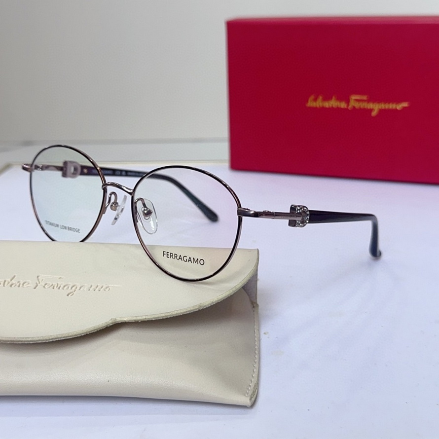 FERRAGAMO Sunglasses(AAAA)-368