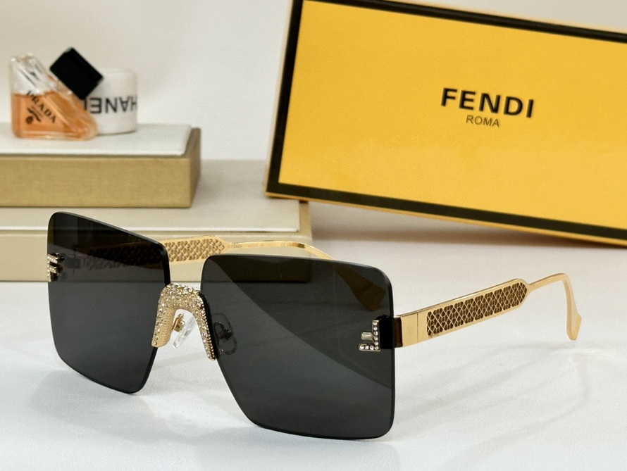 FENFDI Sunglasses(AAAA)-125