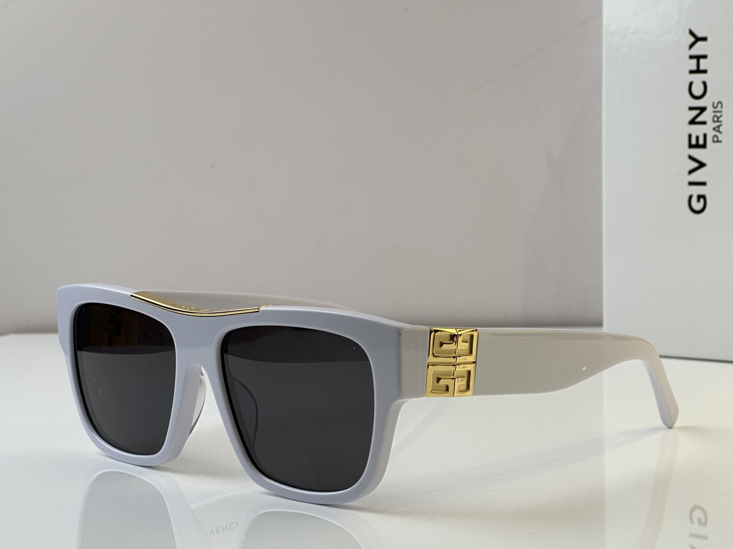 GIVENCHY Sunglasses(AAAA)-233
