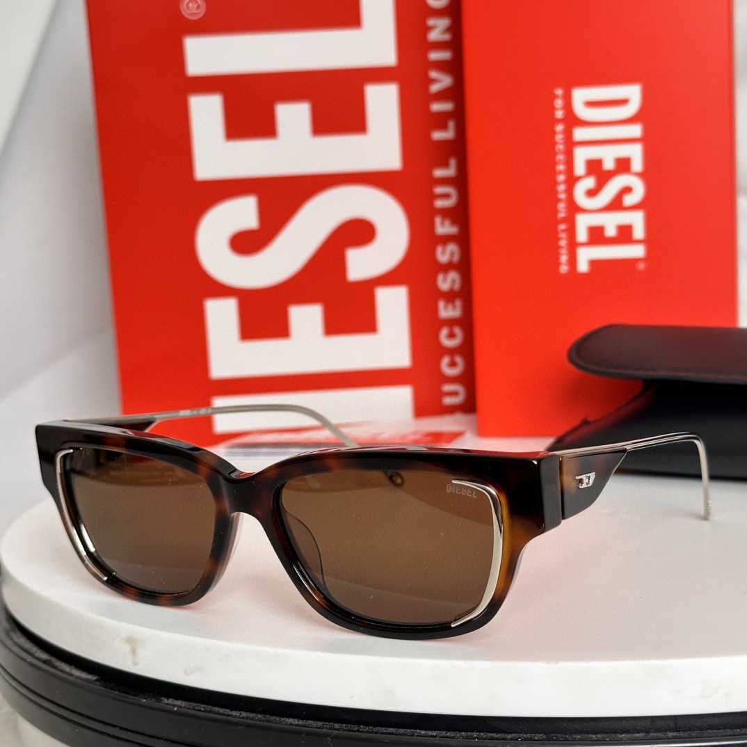 DIESEL Sunglasses(AAAA)-008