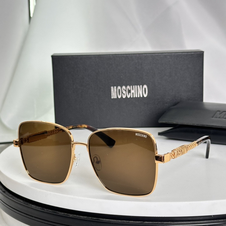 MOSCHINO Sunglasses(AAAA)-003