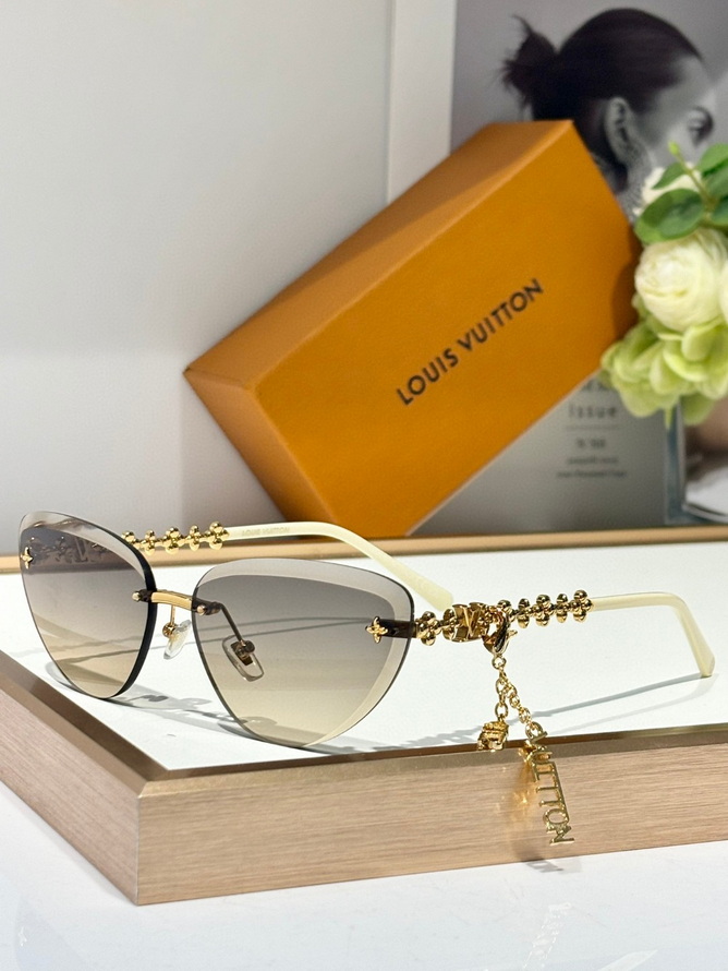 LV Sunglasses(AAAA)-3241