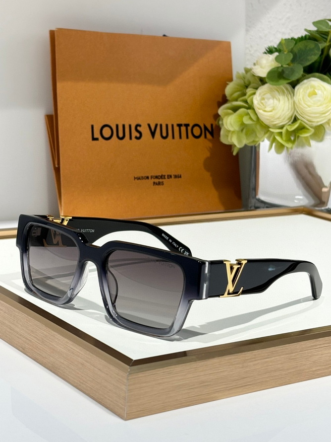 LV Sunglasses(AAAA)-2900