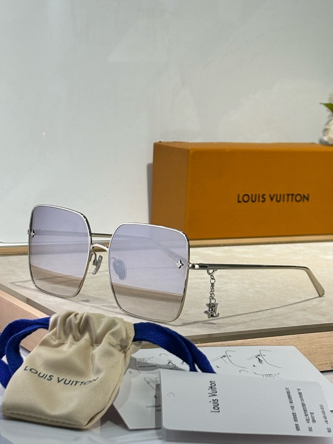 LV Sunglasses(AAAA)-2805