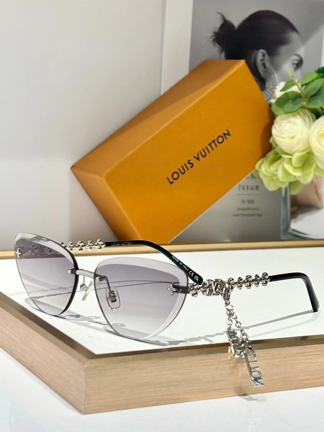 LV Sunglasses(AAAA)-2774