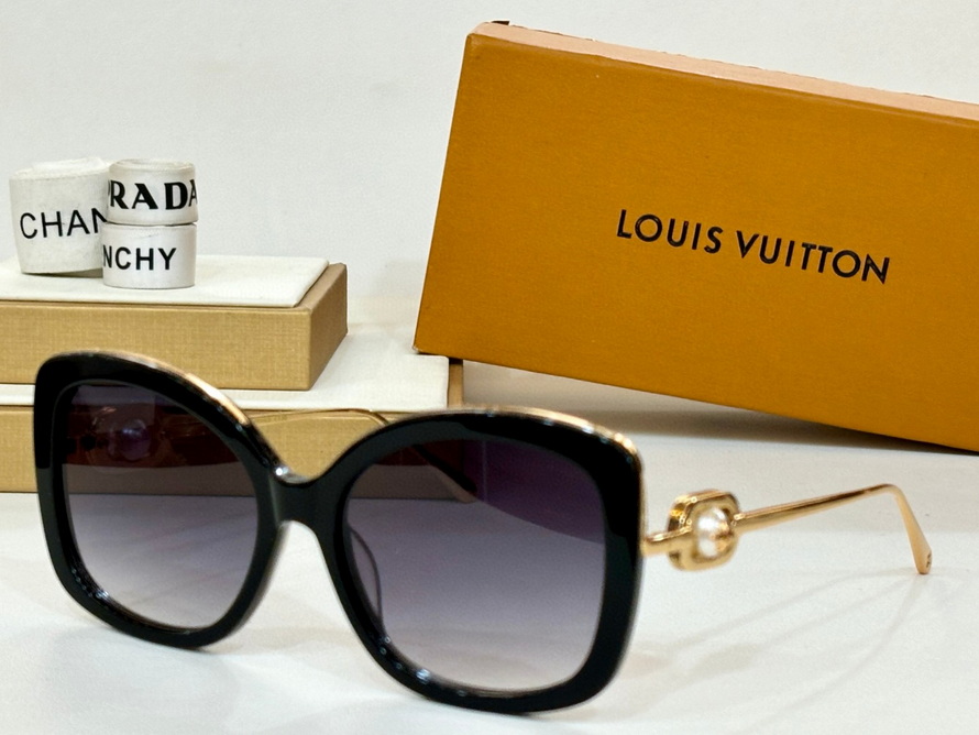 LV Sunglasses(AAAA)-2465