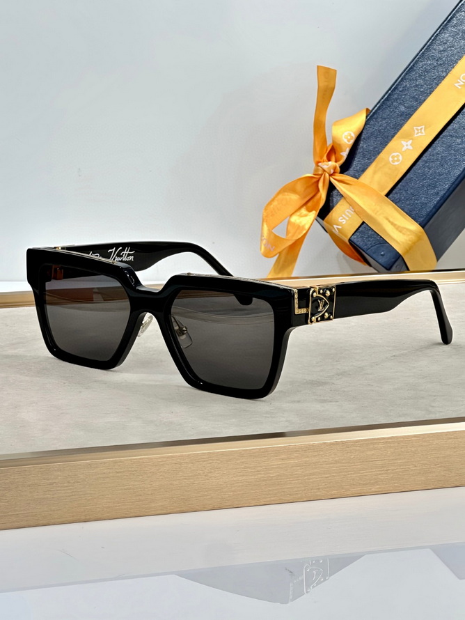 LV Sunglasses(AAAA)-2437