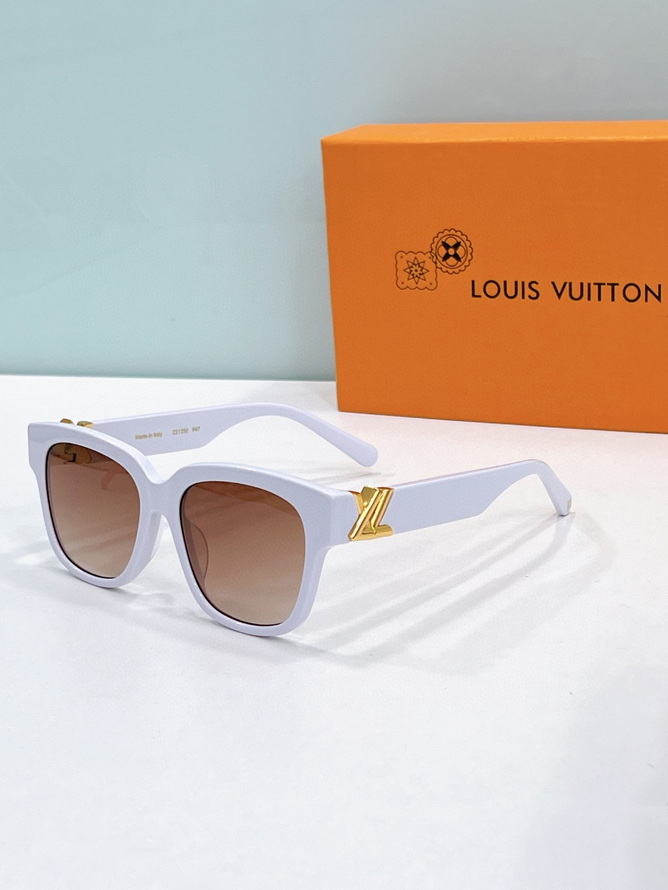 LV Sunglasses(AAAA)-2302