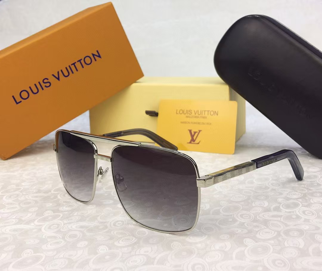 LV Sunglasses(AAAA)-3517