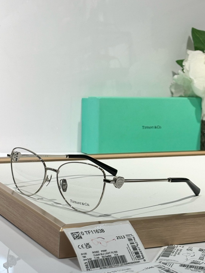 T*f*ny&co. sunglasses(aaaa)-650