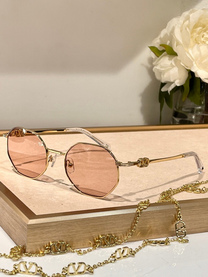 Valentino Sunglasses(AAAA)-466