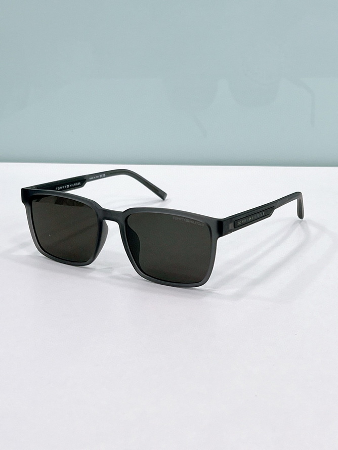 TOMMY Sunglasses(AAAA)-014