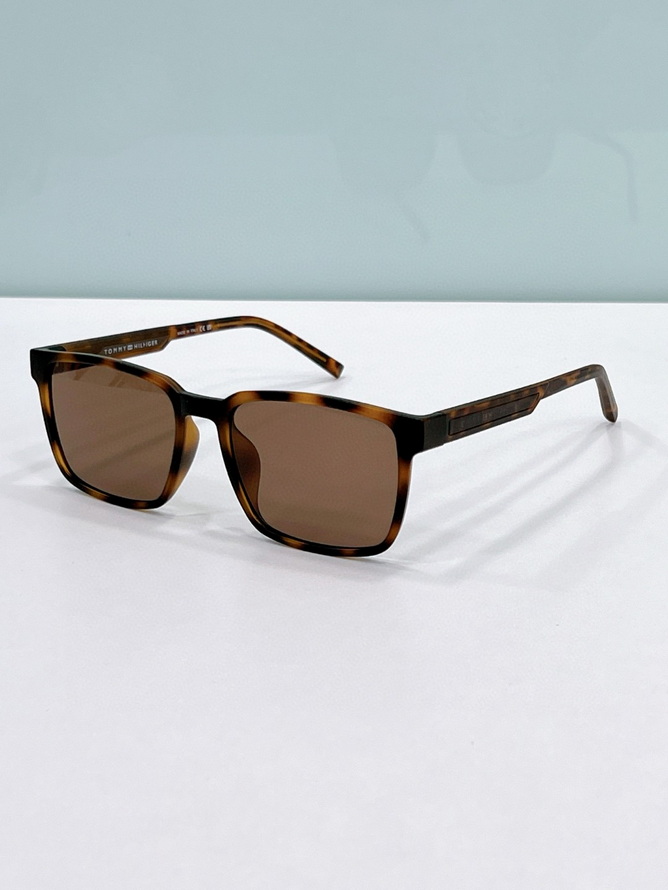 TOMMY Sunglasses(AAAA)-012