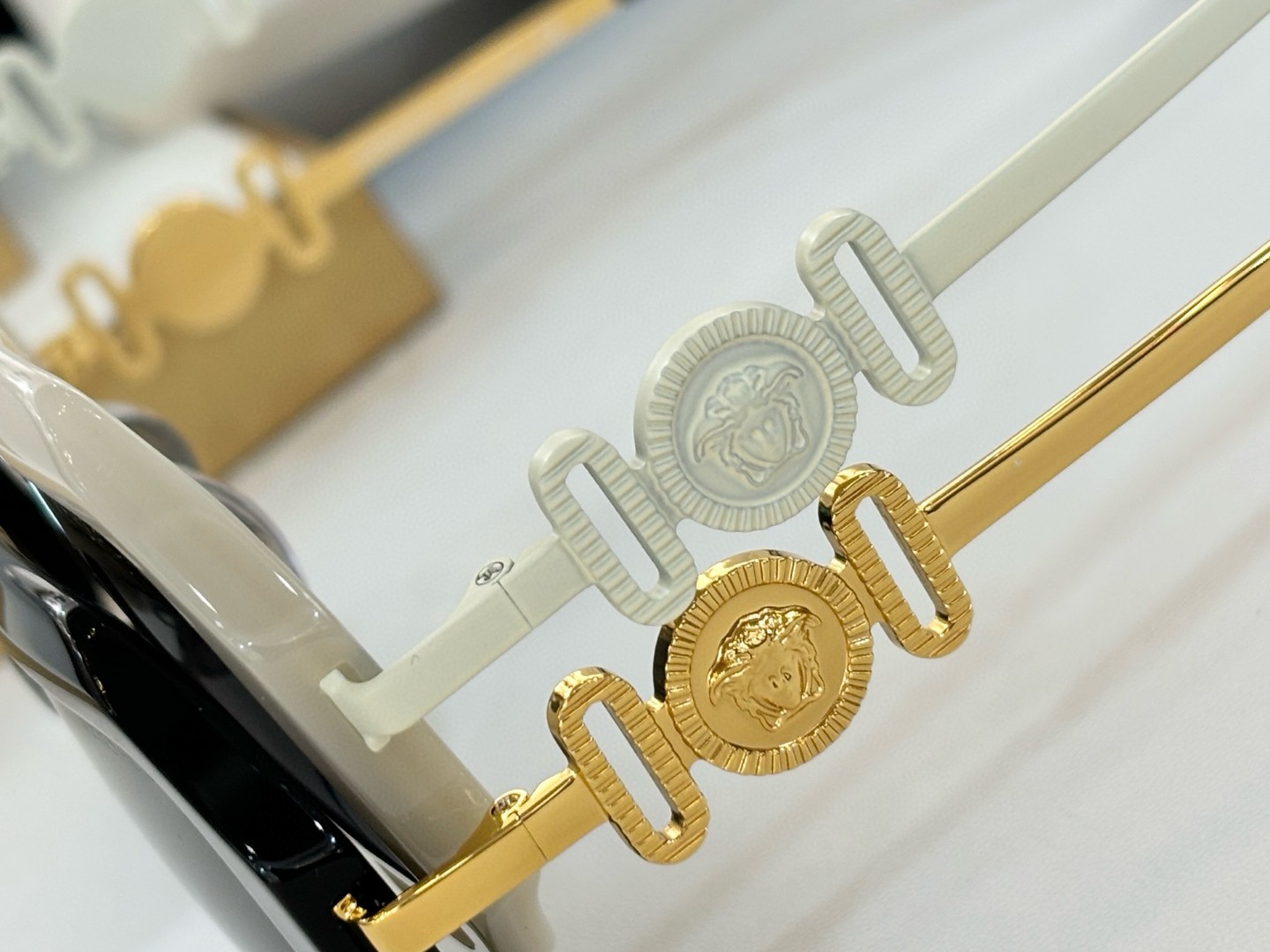 Versace Sunglasses(AAAA)-2720