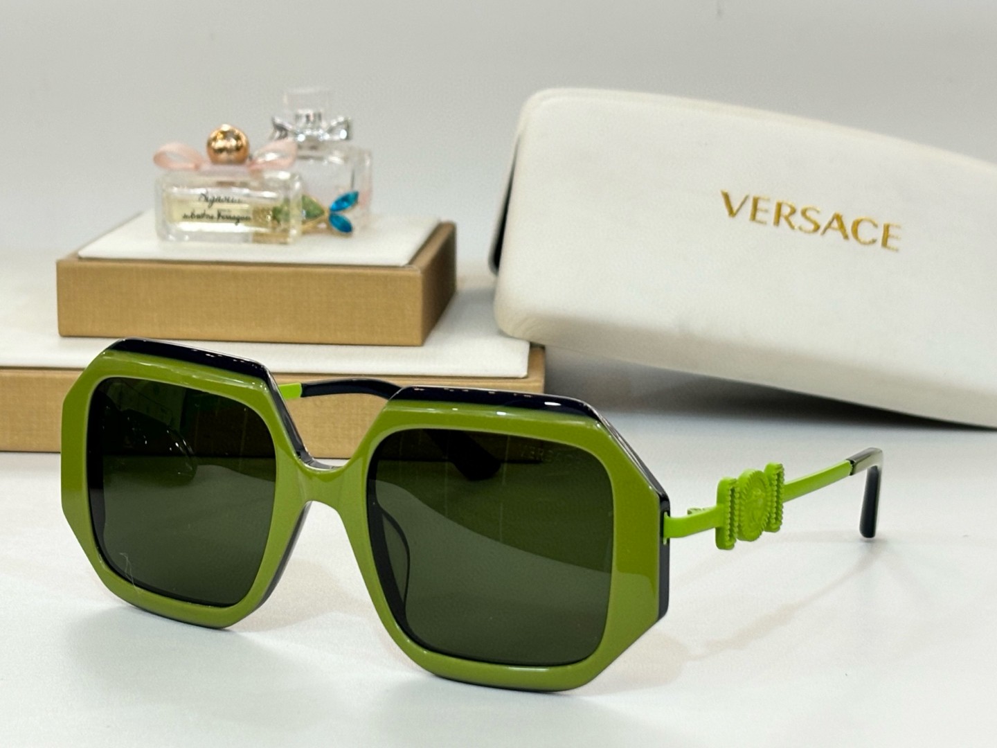 Versace Sunglasses(AAAA)-2717
