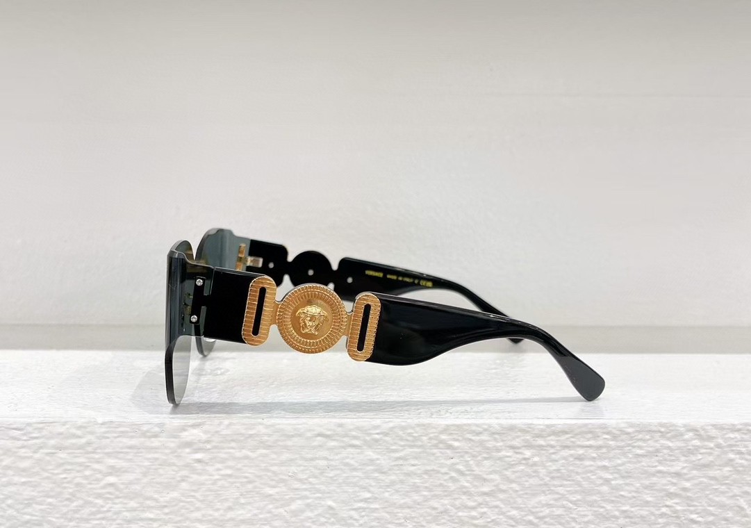 Versace Sunglasses(AAAA)-2590