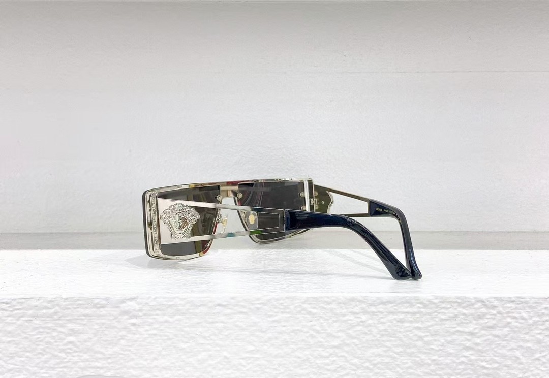 Versace Sunglasses(AAAA)-2550
