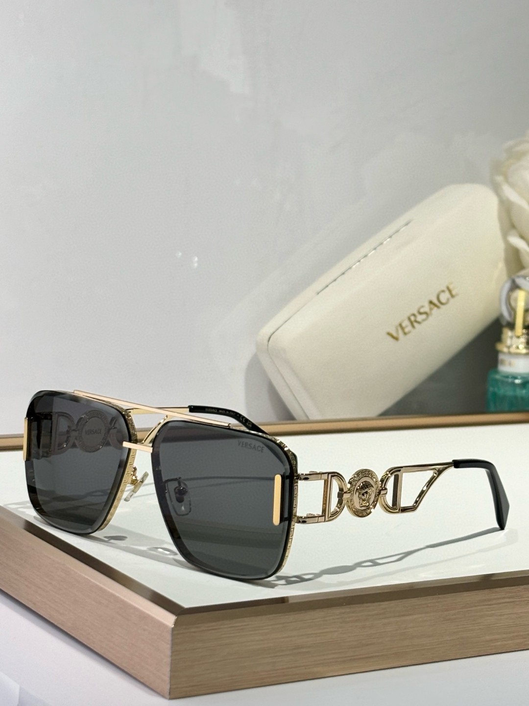 Versace Sunglasses(AAAA)-2358