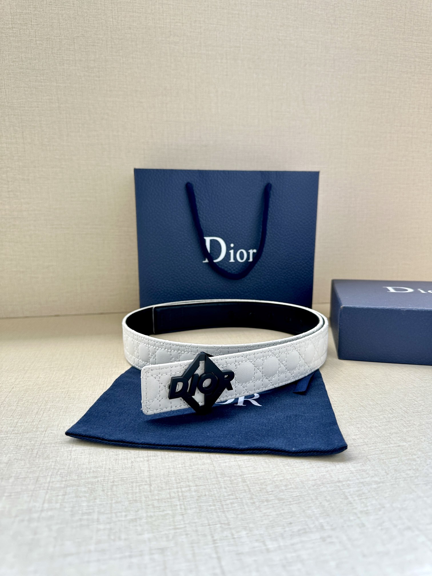 D*or belts(aaaaa)-594