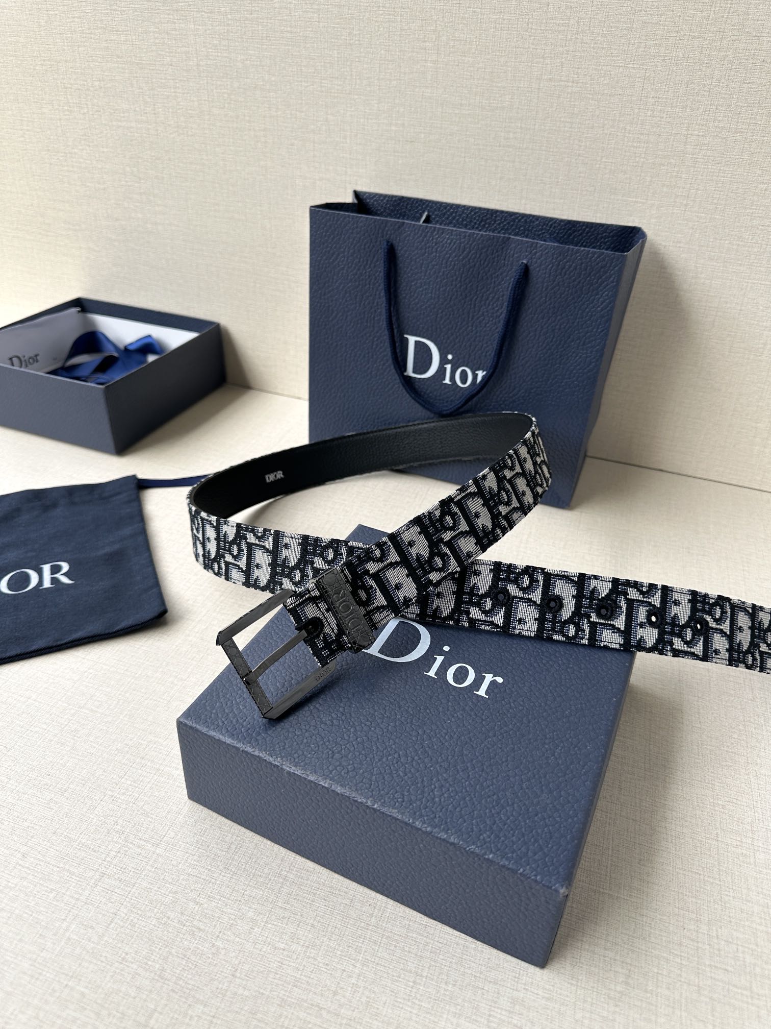 D*or belts(aaaaa)-545