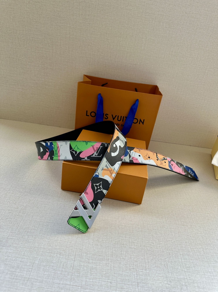 LV Belts(AAAAA)-2548
