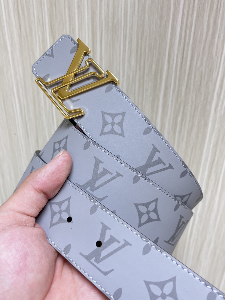 LV Belts(AAAAA)-2451