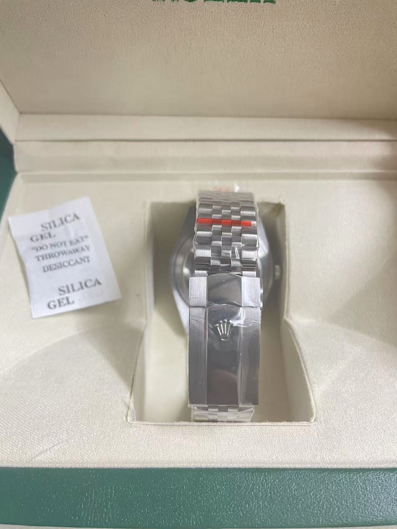 R*l*x watches-187