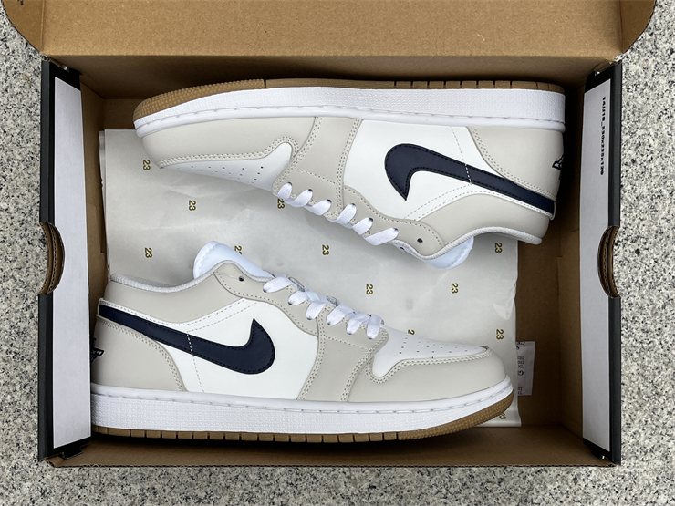 Air Jordan 1 Low-317