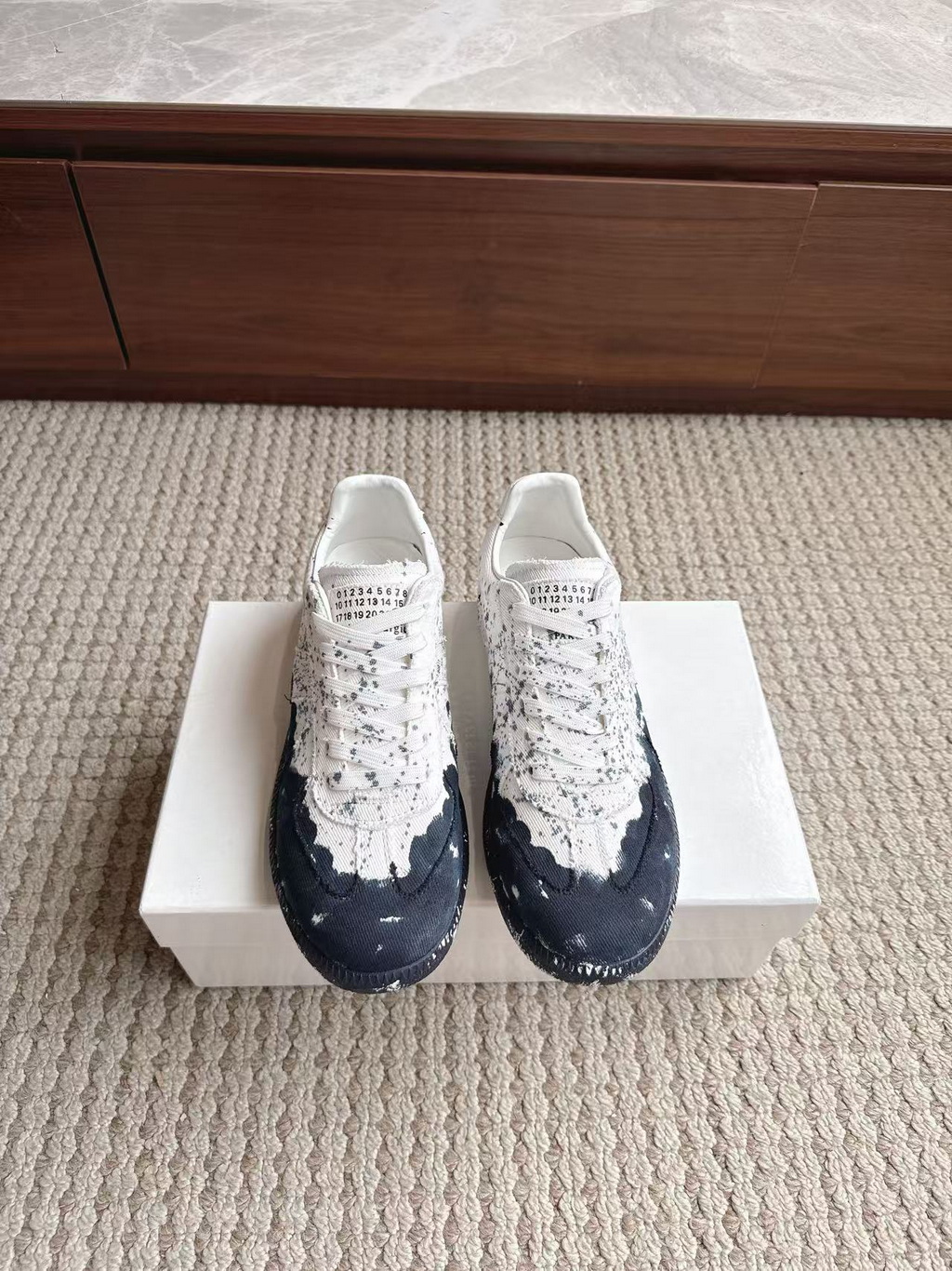 ma*s*n Ma*i*la shoes-012